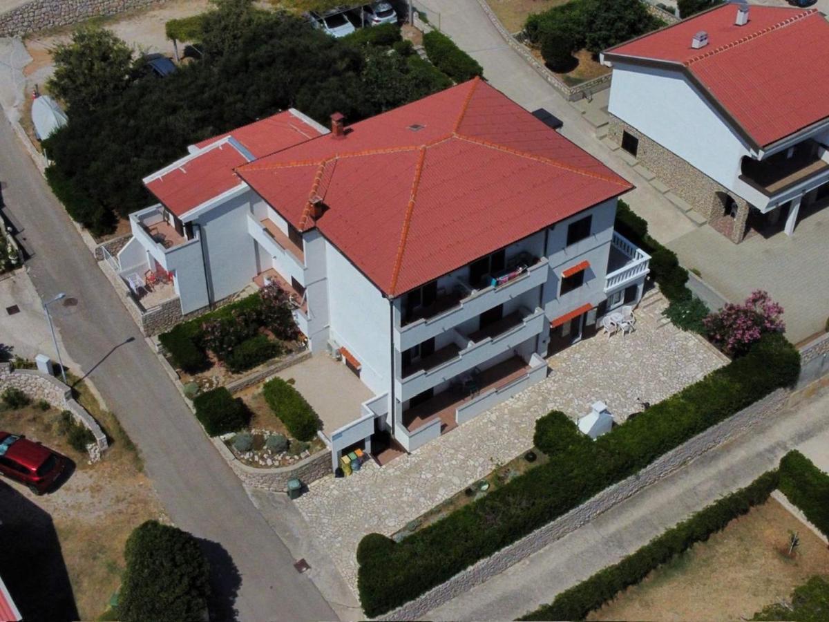 Apartments Anastazija Паг Экстерьер фото