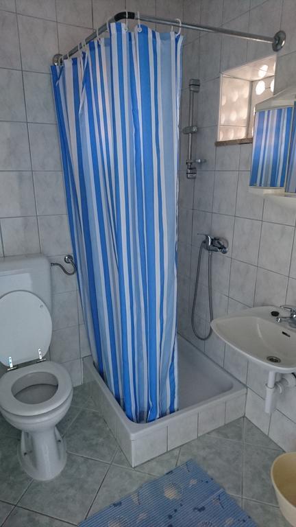 Apartments Anastazija Паг Экстерьер фото