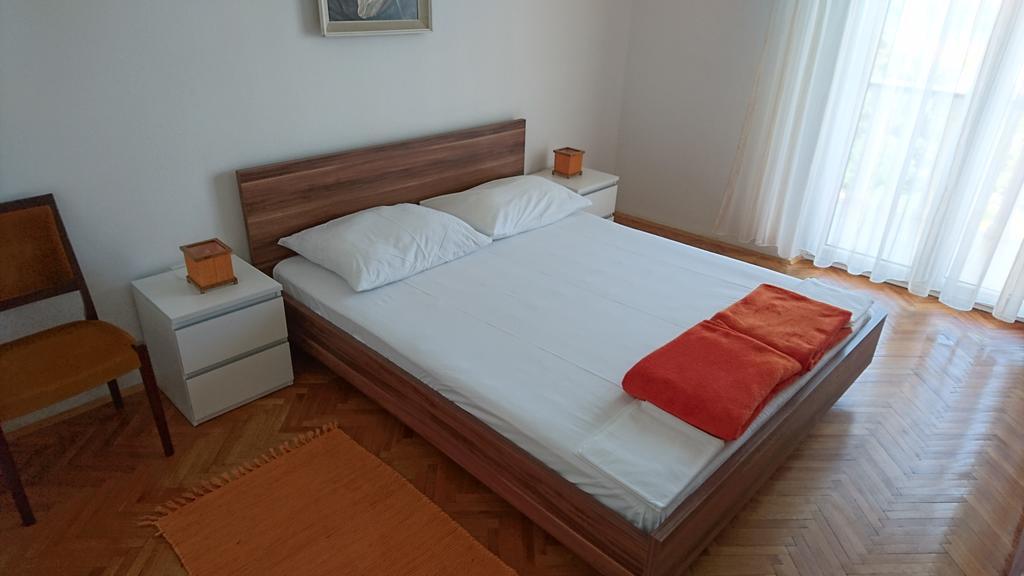 Apartments Anastazija Паг Экстерьер фото