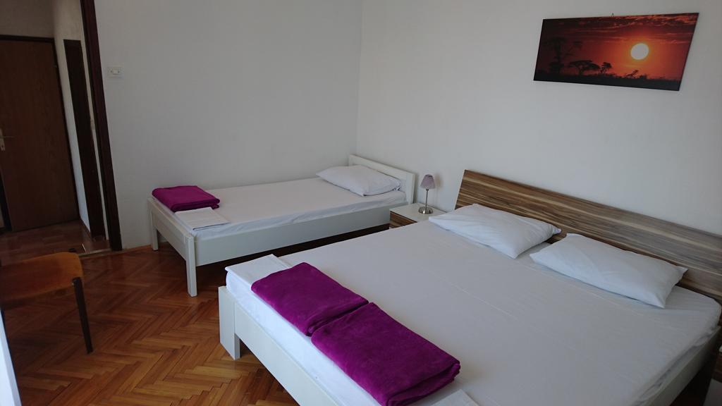 Apartments Anastazija Паг Экстерьер фото