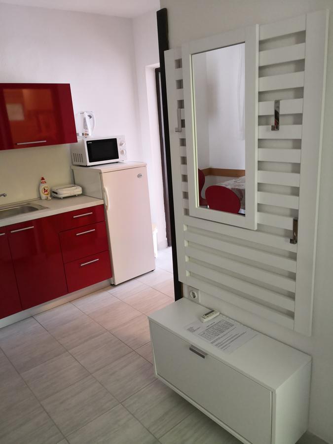 Apartments Anastazija Паг Экстерьер фото